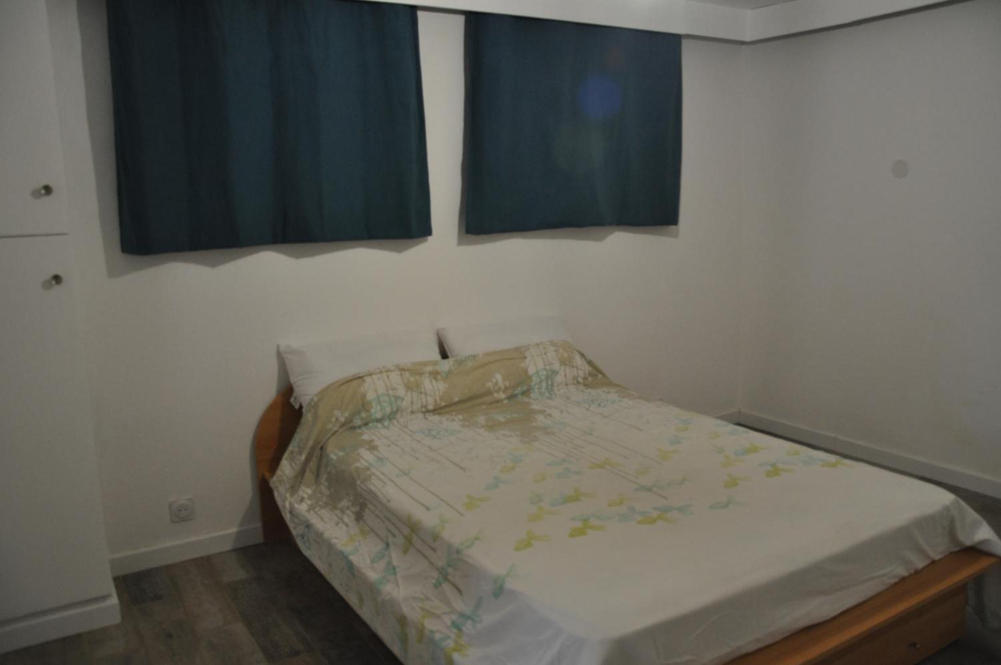 Apartment 2 Pieces Renove En Rez-de-chaussee Proche De La Gare *
